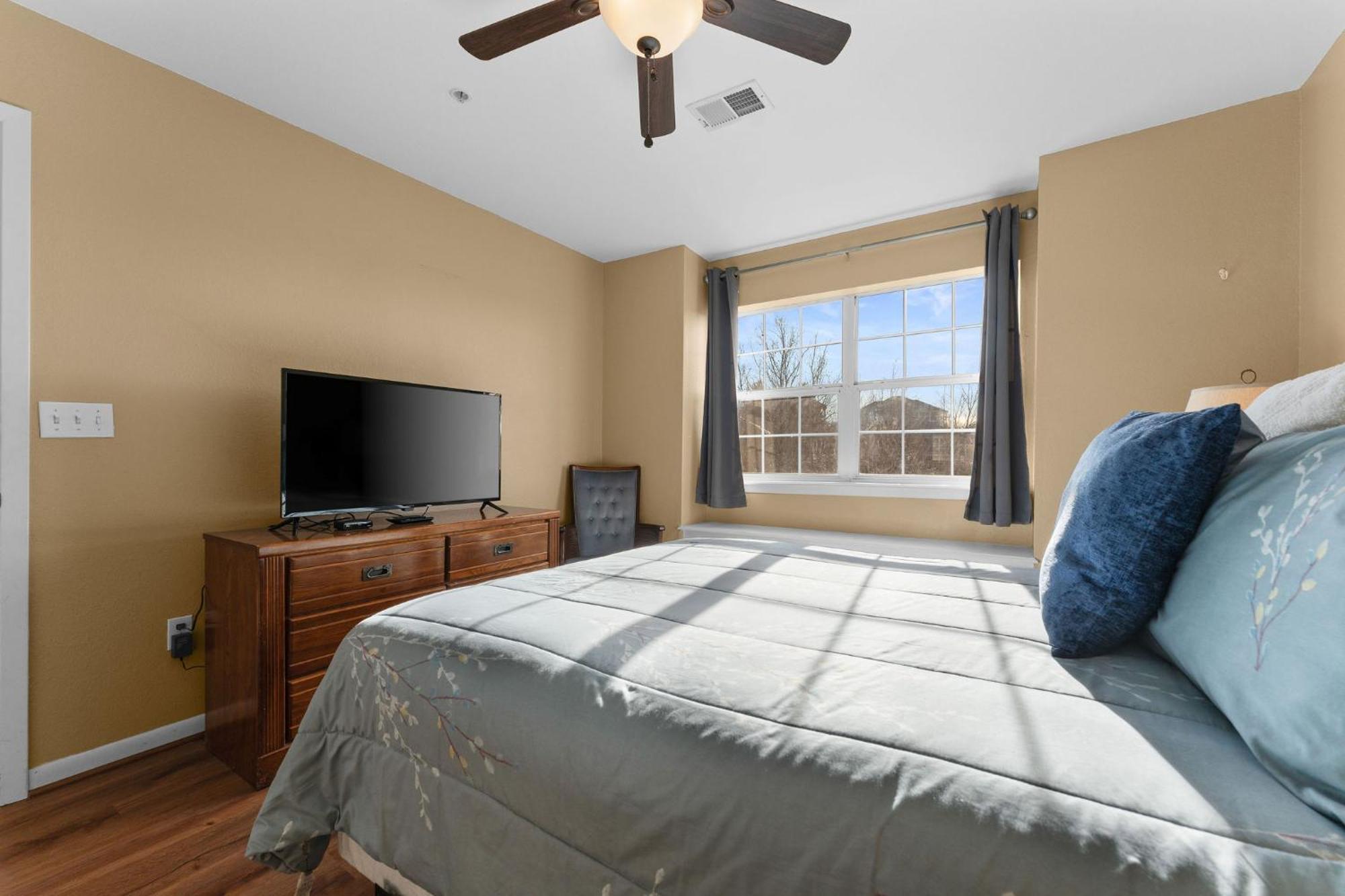 Cozy Top Floor 2Br Condo With View And Amenities!! Point Lookout Exterior foto