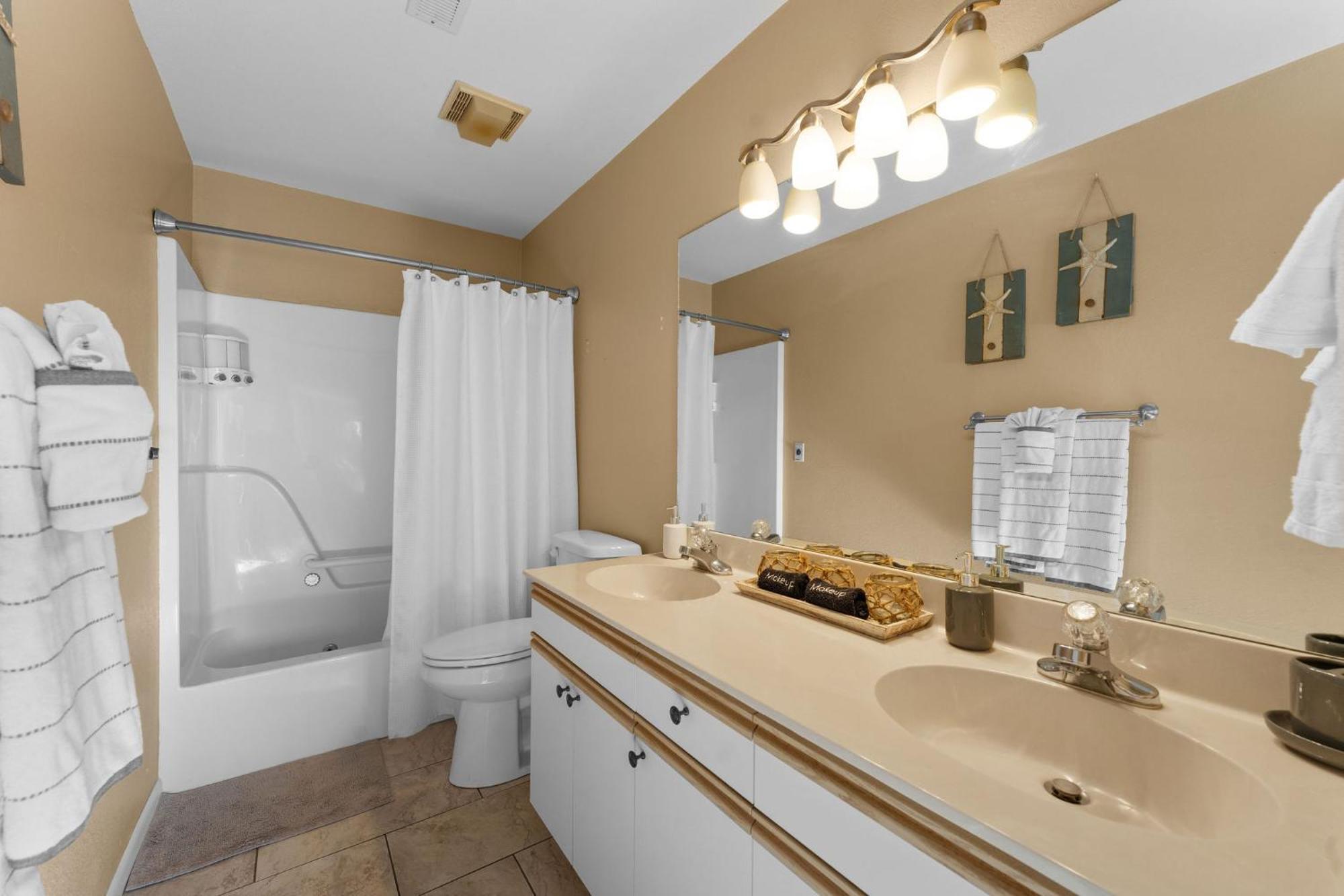 Cozy Top Floor 2Br Condo With View And Amenities!! Point Lookout Exterior foto