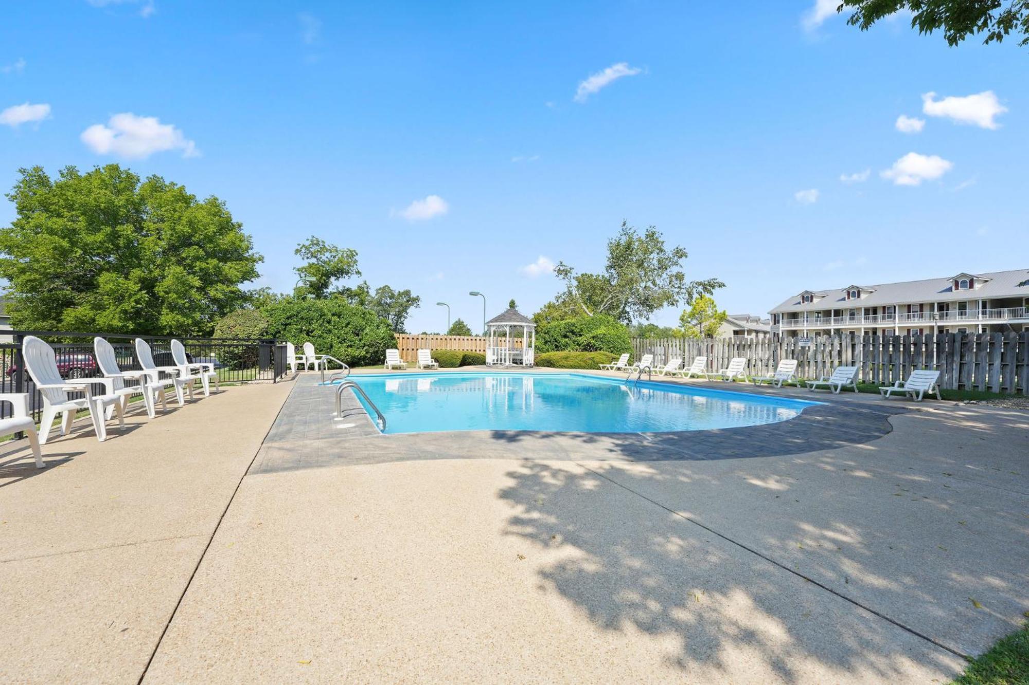 Cozy Top Floor 2Br Condo With View And Amenities!! Point Lookout Exterior foto